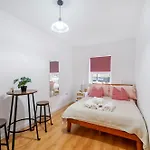 Korean Living